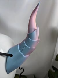 Image 5 of Dragon Horns | Rainbow Blue - Yellow | Large