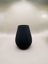 Image 4 of Office Vase