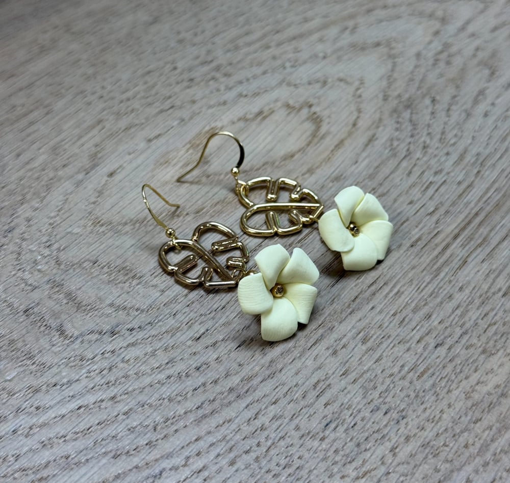 Image of ONAONA WOMEN'S EARRINGS