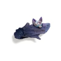 Image 3 of Sugoi Chikkoi Neko (purple) "Hide and Seek"