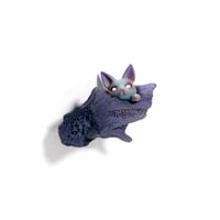 Image 4 of Sugoi Chikkoi Neko (purple) "Hide and Seek"