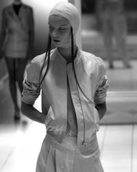 MONOGURUI y-shirt(hooded): (MYAKO:PHUMA)