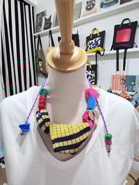 Image 3 of Collar Intarsia de Domingo Ayala