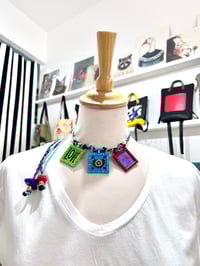 Image 2 of  Collar  Tibetano de Domingo Ayala