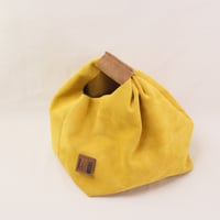 Image 5 of Jumbo Siops limone suede