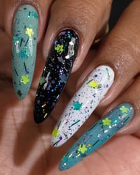 Image 8 of Caught In The Breeze 