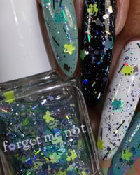 Image 10 of Caught In The Breeze 