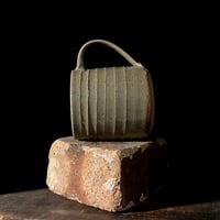Image 2 of The Elegant Celadon Mug<<