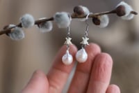 Image 3 of Orecchini Vertebre di serpente e Perle I