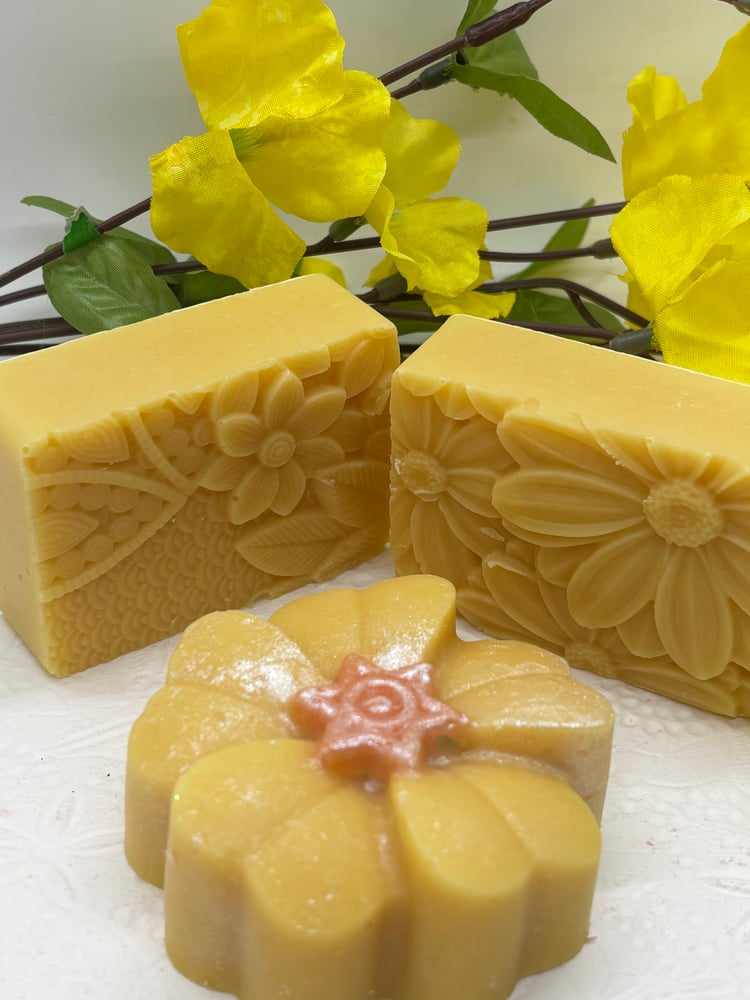 Image of Flowers & Squares