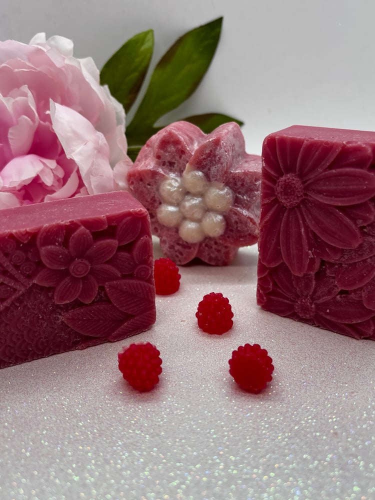 Image of Flowers & Squares