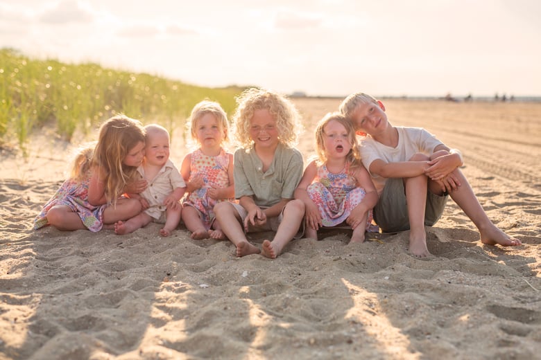 Image of NJ BEACH MINI SESSIONS (BAYSHORE) - 6/28/26 - $295