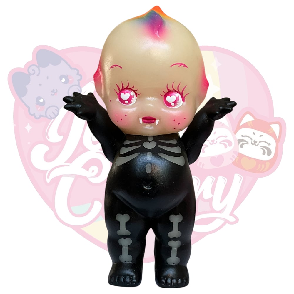 Image of Skeleton Kewpie GID