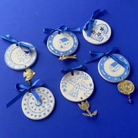 Image 2 of Amulettes