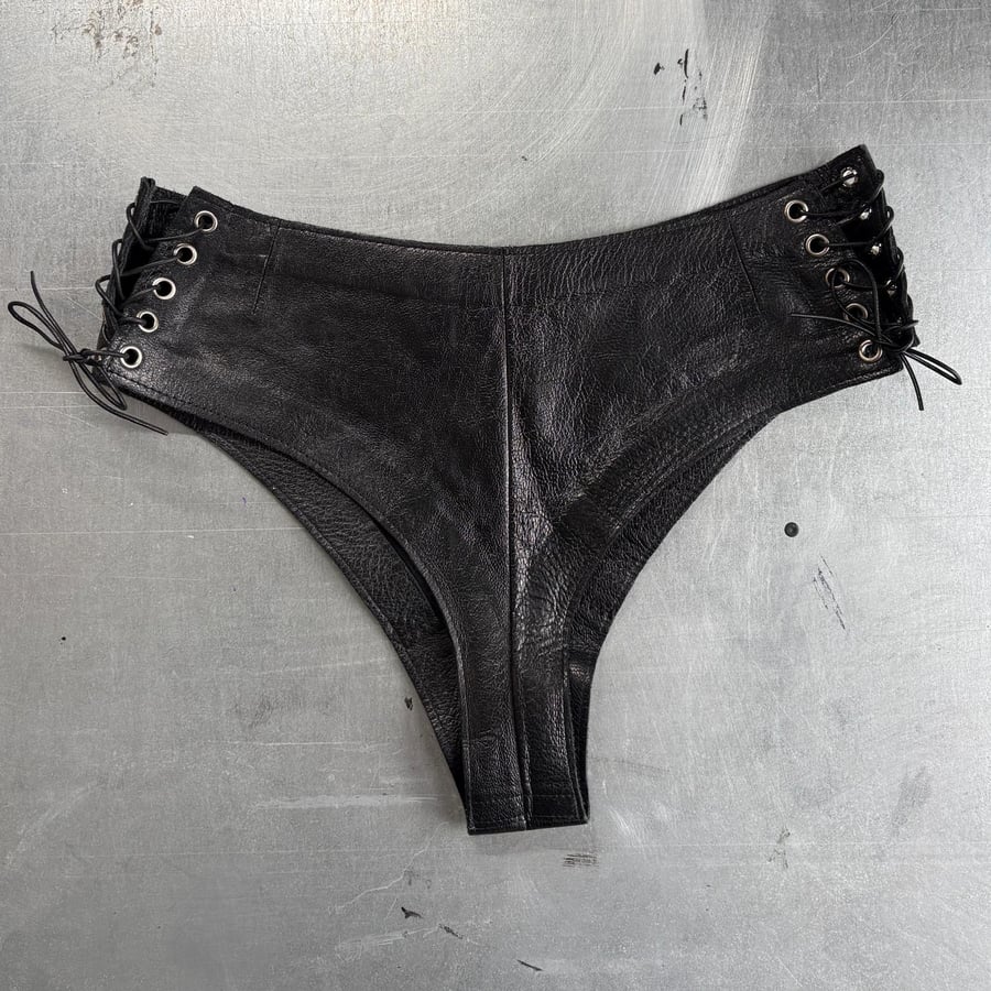 Image of TOMMY HOTPANTS - PROTOTYPE