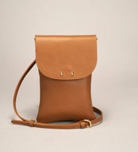 Image 1 of Leather Shoulder Bag – Camel