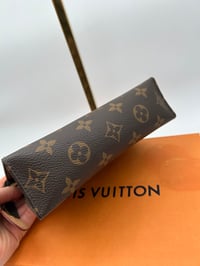 Image 11 of Louis Vuitton Monogram Toiletry Pouch 19