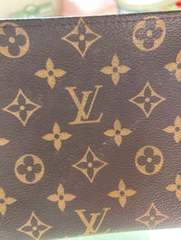 Image 3 of Louis Vuitton Monogram Toiletry Pouch 19