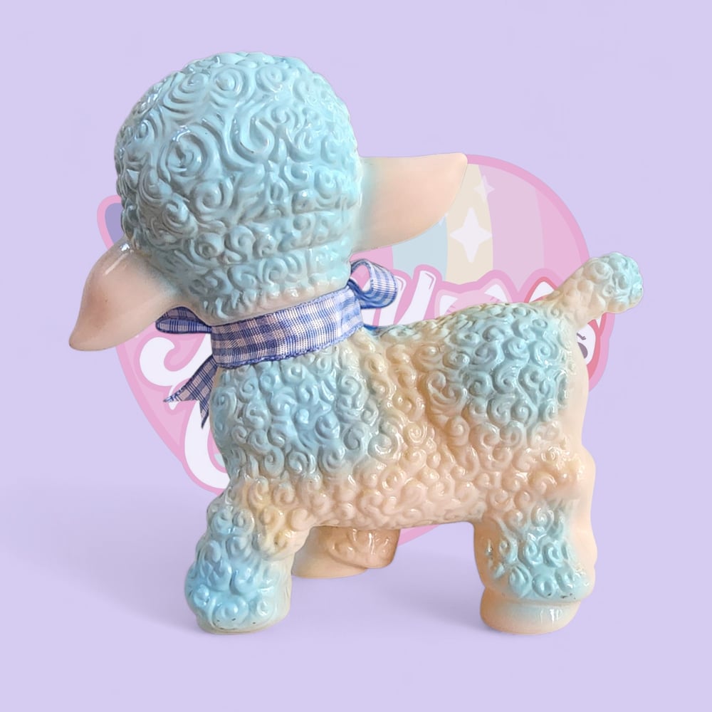 Image of Vintage Lamb blue