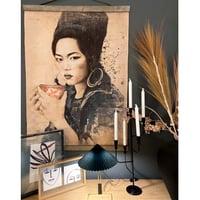 Image 4 of Panneau en papier froissé "Pause thé chez les Hmong noirs"