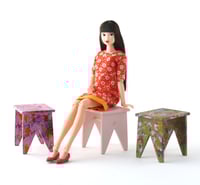Image 4 of 1:6 low stool - pale pink