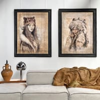 Image 5 of Panneau en papier froissé "La Louve"