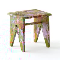 Image 1 of 1:6 low stool - green+colors