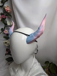 Image 1 of Dragon Horns | Rainbow Blue-Orange | medium