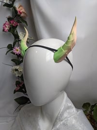 Image 1 of Dragon Horns | Green Orange | Small