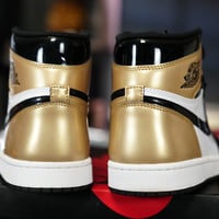 Image 7 of Jordan 1 Retro High NRG Patent Gold Toe