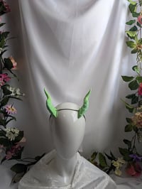 Image 2 of Tiefling spiked |  Green | Small