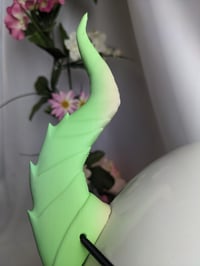 Image 4 of Tiefling spiked |  Green | Small