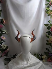 Image 4 of Succubus Horns | Amber | Medium