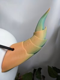 Image 4 of Dragon Horns | Orange - Blue | Large