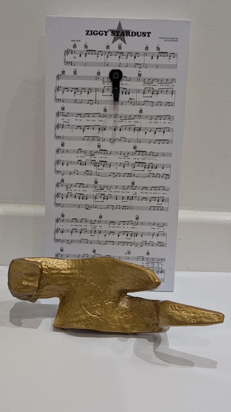 Deep Gold Resin 'Flash' - David Bowie Sculpture | BowieGallery