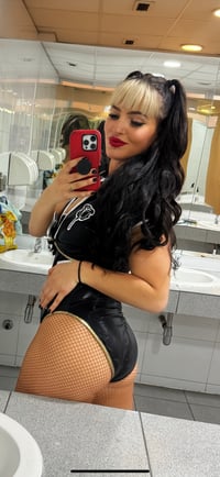 Image 2 of CHILE WORN WRESTLING GEAR!