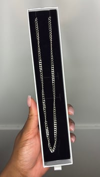 Premium Silver Twisted Curb Chain – Stainless Steel