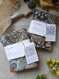 Image 1 of Furoshiki Paisley Garden L