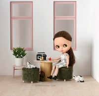 Image 2 of 1:6 low pouf - olive green