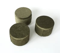 Image 4 of 1:6 low pouf - olive green