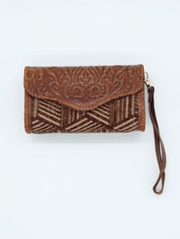 Image 2 of Syrian Leather Clutch Bags Gold/Brown Print