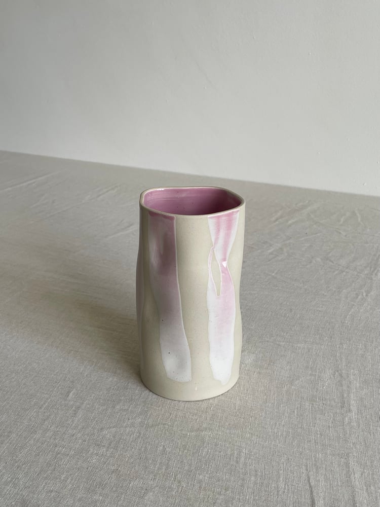 Image of Poppy vase pink