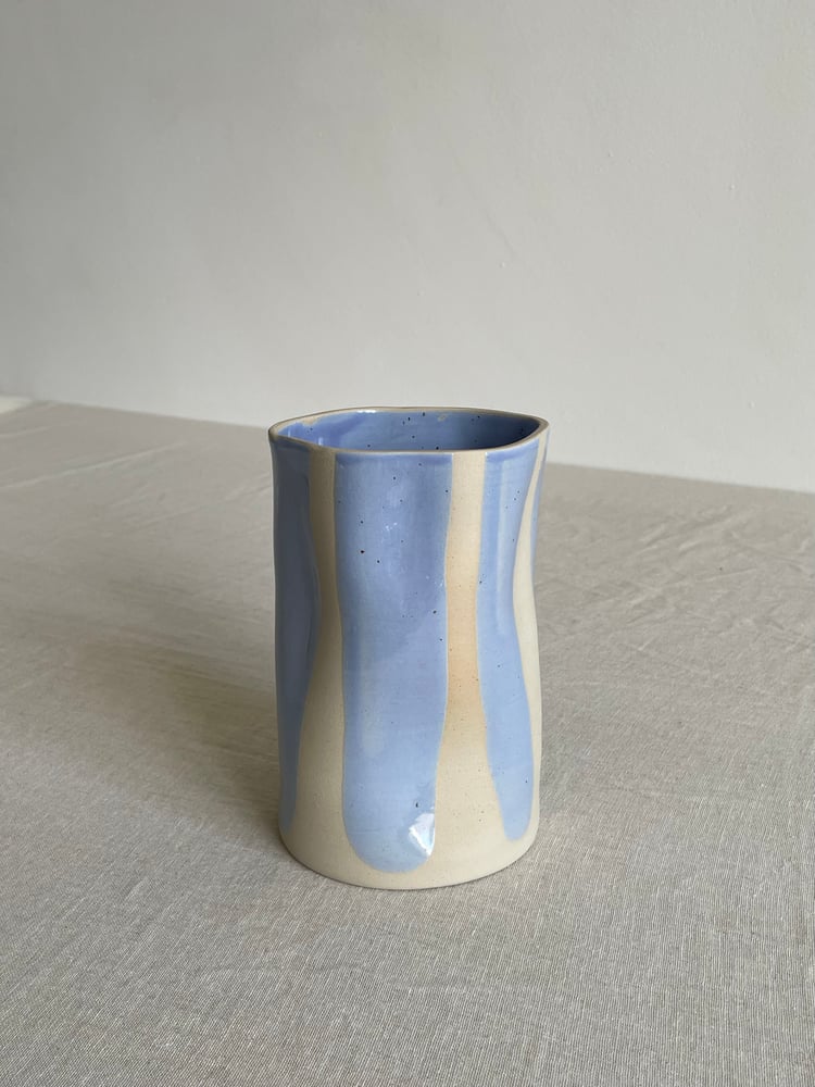 Image of Poppy vase lilac