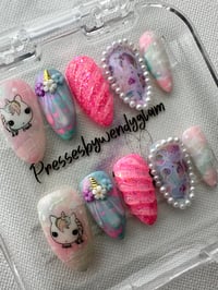 Image 2 of UNICORN CANDY SWIRL DREAM 