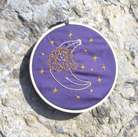 Kit de broderie - La femme Lune