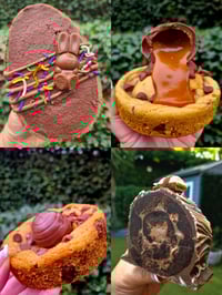 Treat Box with Caramel Egg