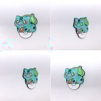 Image 3 of Bulbasaur Poké Ball Enamel Pin
