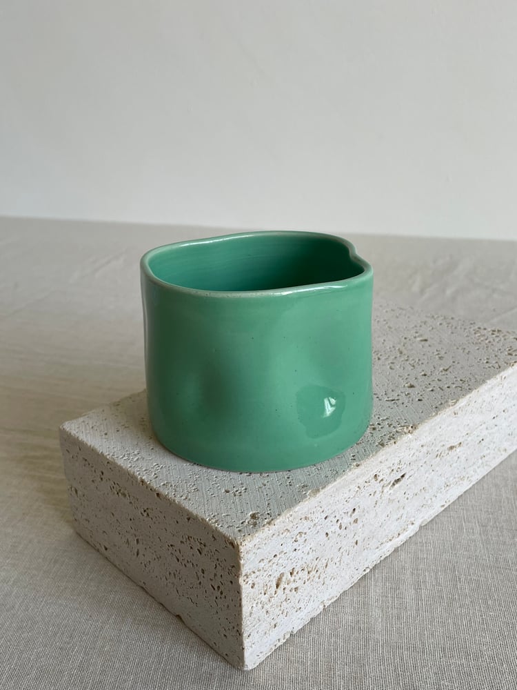 Image of Poppy mug green 