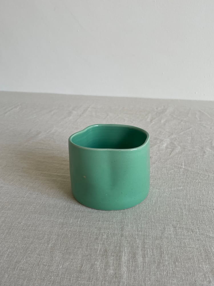 Image of Poppy mug green 