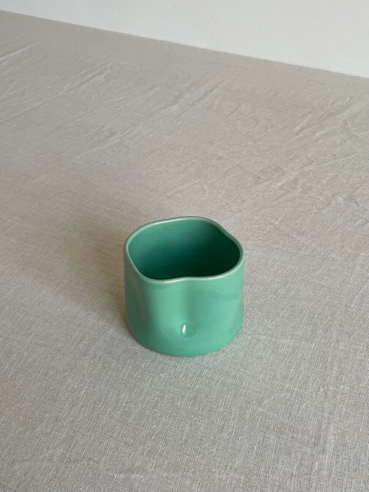 Image of Poppy mug green 